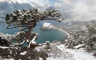 Выпавший в Крыму снег спровоцировал несколько ДТП(фото)