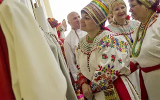 «Творенье рук, и сердца, и души…»: открылась выставка художницы Ольги Чистяковой