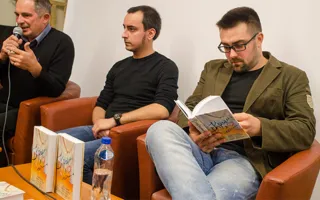 В «Атриуме» представили сборник рассказов «Крым, я люблю тебя!»