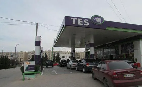 «Страсти по бензину» в Севастополе набирают обороты