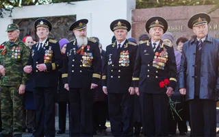 День Героев Отечества отметили в Севастополе — фоторепортаж