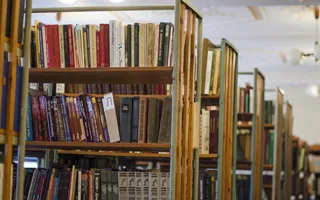 Акция «Подари книгу библиотеке» стартовала в КИЦ