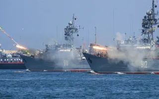 Мощь Черноморского флота — в фоторепортаже со Дня ВМФ 