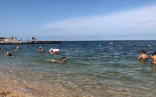 Полное море нечистот: пляжи Севастополя массово закрывают из-за выбросов (соцсети)