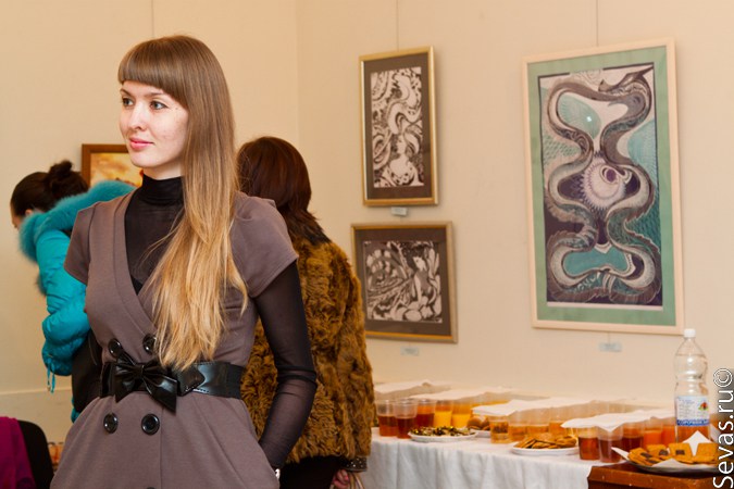 выставки Севастополь, новости Севастополя, женская выставка, севастопольские художники, художники Севастополя, девичник Севастополь