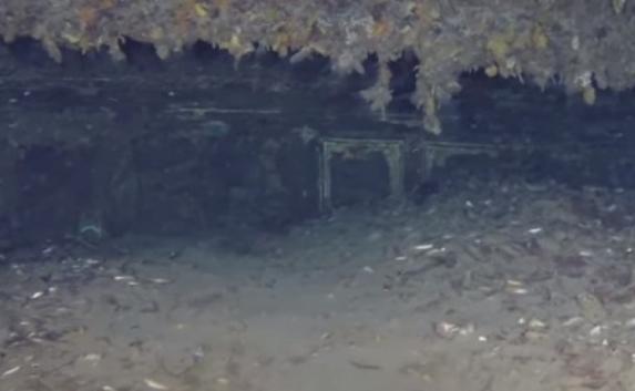 У берегов Крыма на судне, затонувшем более 100 лет назад, нашли полотна Айвазовского (фото, видео)