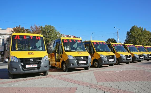 Севастопольские дети, живущие на дачных участках, смогут ездить на школьных автобусах