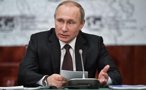 Путин приказал решить вопросы по отказу крымчанам в гражданстве РФ и выплате пенсий бывшим украинским военным