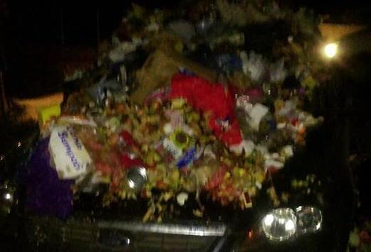Иномарку в Судаке забросали мусором за неправильную парковку (фото)