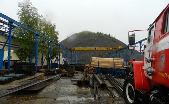 В Коми в результате обвала шахты погиб один человек (фото)