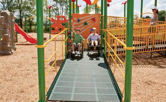 В Симферополе построят площадку для детей с ограниченными возможностями