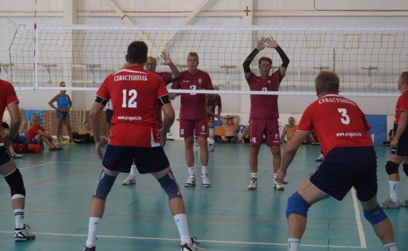 Крымчане стали призёрами первенства РФ по волейболу среди ветеранов (фото)