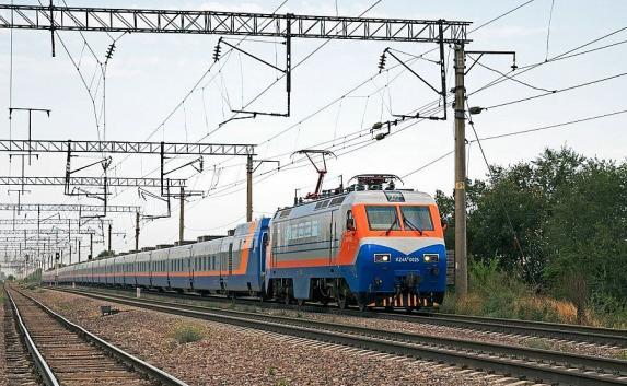 Поезда-экспрессы первыми проедут по новой ж/д дороге в обход Украины