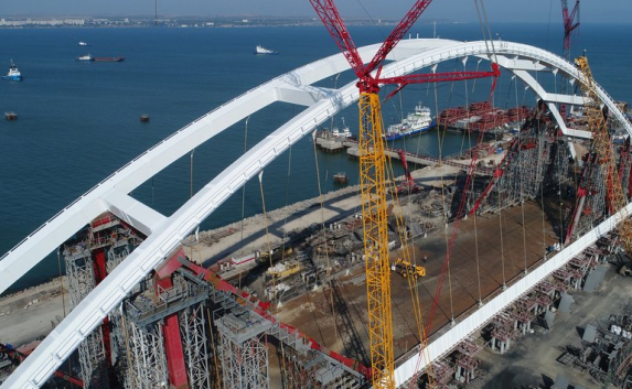 Пользователи интернета хотят переименовать Крымский мост 