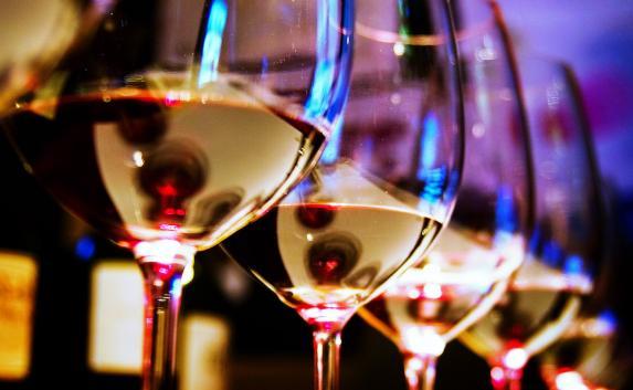 Крымская фирма запустила цех по изготовлению элитных вин в Италии