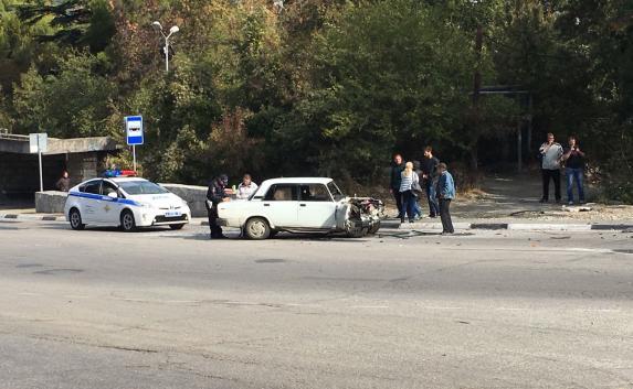 Аварийный понедельник в Крыму: пострадал 3-летний малыш, пьяный пешеход бросился под колёса (фото)
