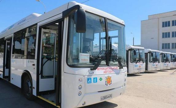 Авария в центре Керчи внесла коррективы в схему движения автобусов