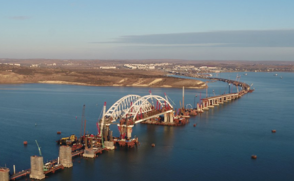 Безопасность Крымского моста обеспечит морская бригада Росгвардии