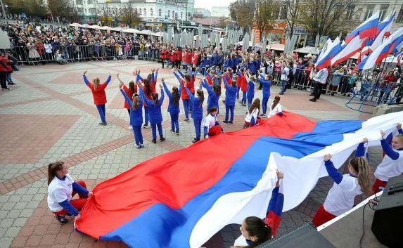 42 000 человек посетили торжества в честь Дня народного единства в Крыму
