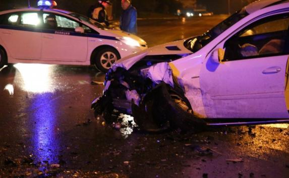 В аварии на керченском шоссе погиб водитель Lada Granta (фото, видео)