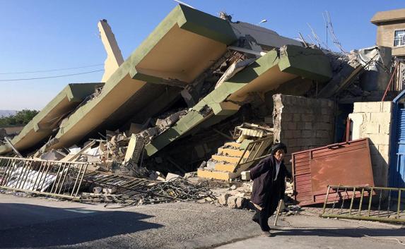 7-балльное землетрясение в Иране: 2 500 человек пострадали, 328 — погибли (фото, видео)