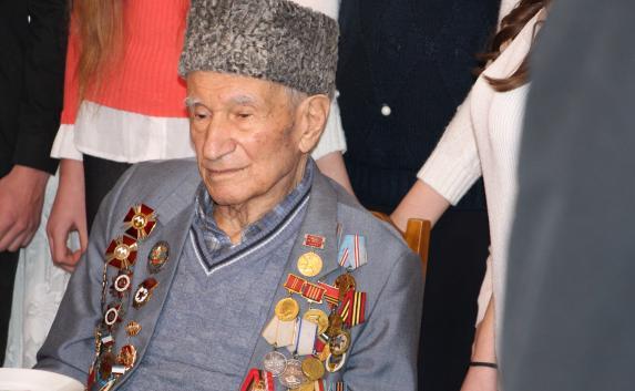 Крымский  ветеран ВОВ Садрединов умер на 96-м году жизни