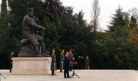 Путин  открыл памятник Александру III в Крыму (фото)