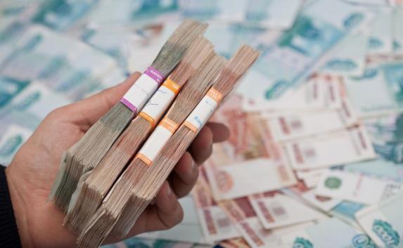 Средняя зарплата крымчан вырастет на 8 тысяч рублей к 2020 году