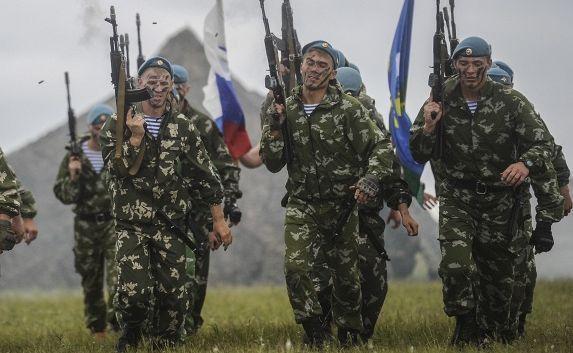 В Крыму сформировали десантно-штурмовой батальон