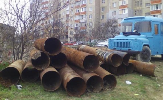 На Балаклавской в Симферополе строят детсад из старых стройматериалов (фото)