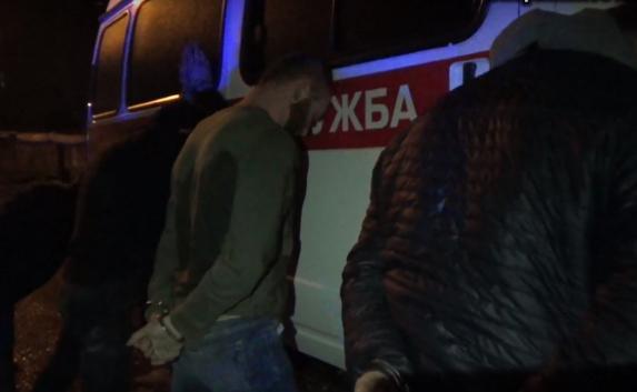 В Симферополе оперативники задержали банду вымогателей (подробности, видео)