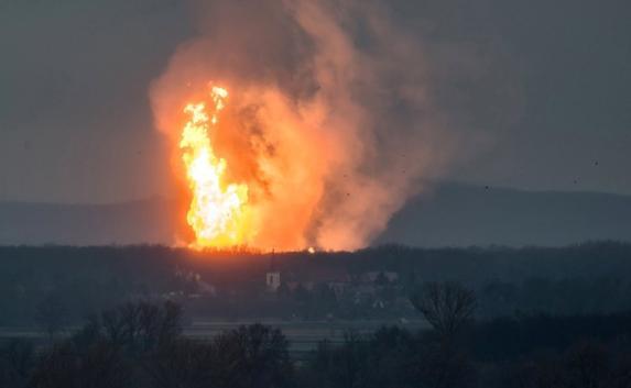 ​Взрыв на газопроводе в Австрии и причины падения ракеты «Союз»: новости мира (фото, видео)