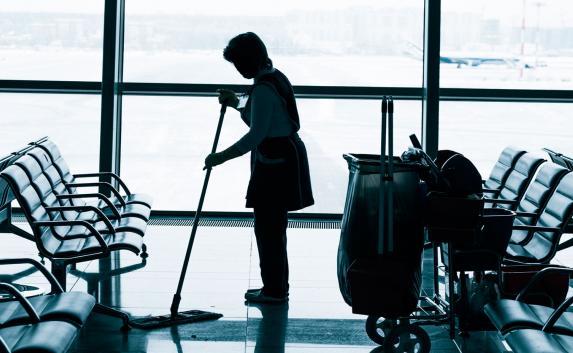 300 000 000 рублей заплатят за чистоту и порядок в новом терминале аэропорта «Симферополь»