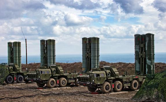 Два дивизиона С-400 заступят на дежурство в Крыму в новогодние праздники
