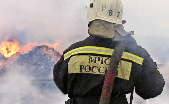 На пожаре в крымском селе спасли пенсионера