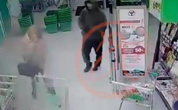 В Санкт-Петербурге организатора взрыва в супермаркете зафиксировали камеры видеонаблюдения (фото, видео) 