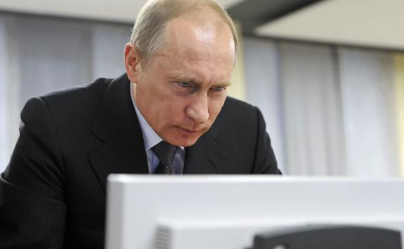 Путин поручил начать разработку крипторубля для обхода санкций