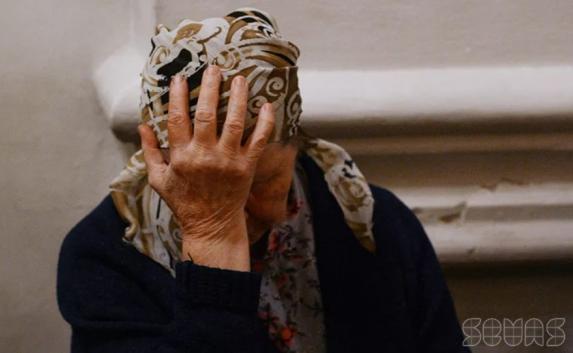 Крымчанин ограбил пенсионерку и избил её молотком 