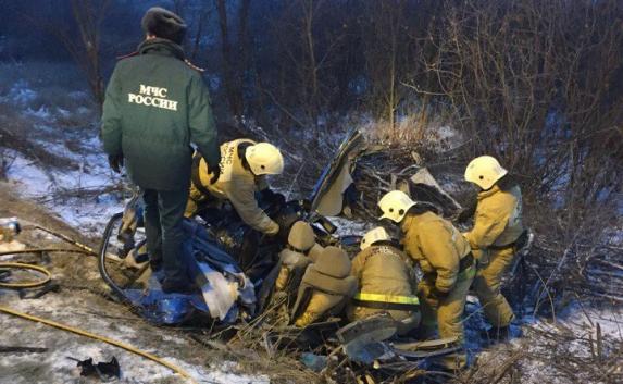 Смертельное  ДТП на трассе «Джанкой — Симферополь» — три человека погибли (фото)