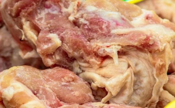 В джанкойском магазине изъяли 207 килограммов просроченной свинины