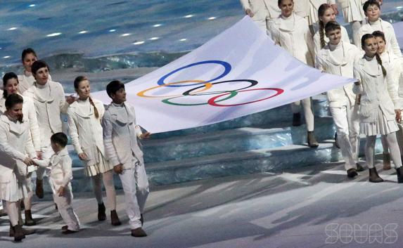 МОК разрешил сборной России носить официальную атрибутику вне Олимпиады