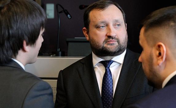 Бывший глава Нацбанка Украины стал партнёром Овсянникова