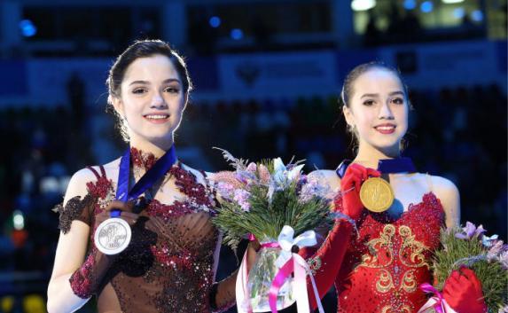 Фигуристка Алина Загитова принесла первое золото на Олимпиаде в Пхёнчхане (фото, видео)