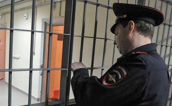 Севастопольскую «ячейку анархистов» задержали на 21 день за экстремизм (фото)