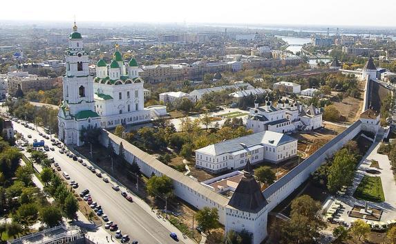 Крымчанин продаёт Астраханский кремль через интернет (фото)
