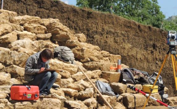Летом в Крыму начнет работу школа юных археологов 