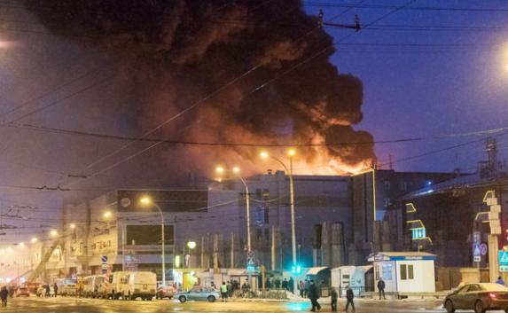 Аксенов проверит ТРЦ Крыма на предмет обеспечения их пожарной безопасности, после трагедии в Кемерово (фото, видео)