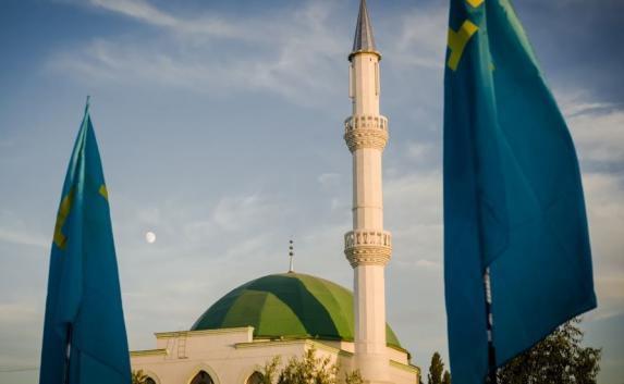 В Крыму издали книгу о правах мусульман 