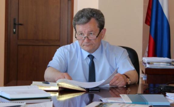 Экс-депутат полуострова написал книгу о «политическом закулисье» Крымской весны