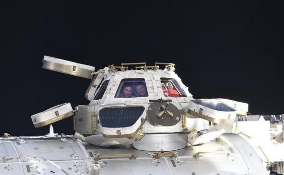 Антон Шкаплеров  пролетел над планетой на космическом танке (фото, видео)